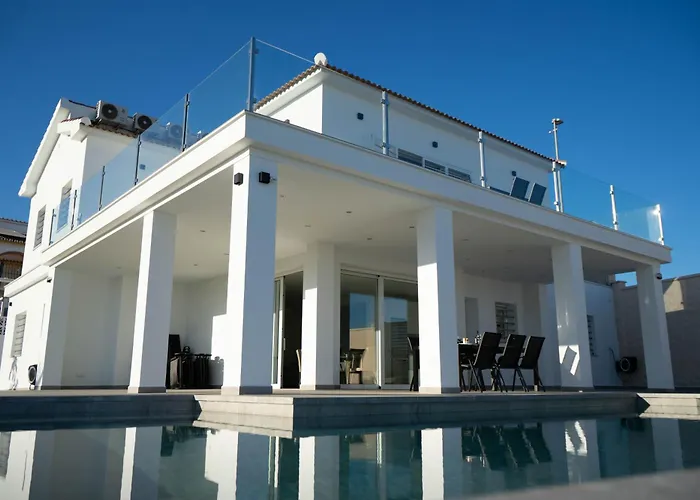 Casa Oasis Benajarafe
